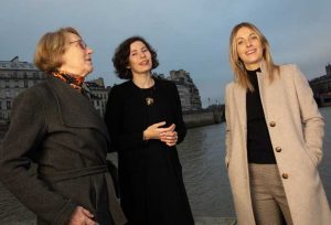 Anne-Laure Blanc avec Louise Guillemot et Andrea Marcolongo