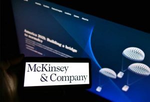 McKinsey Macron