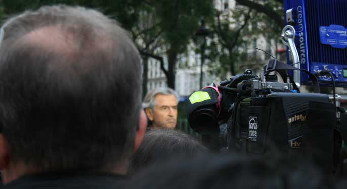 Bernard-Henri Lévy au Bataclan