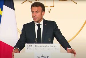 Macron devant les préfets