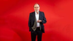 Alain de Benoist pour son livre "exil intérieur" aux éditions Krisis