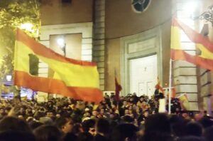 La droite espagnole dans la rue au cri de « L’Espagne est une nation ! Pas une Constitution ! »