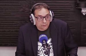 La jeunesse autochtone au pied du mur avec Xavier Eman