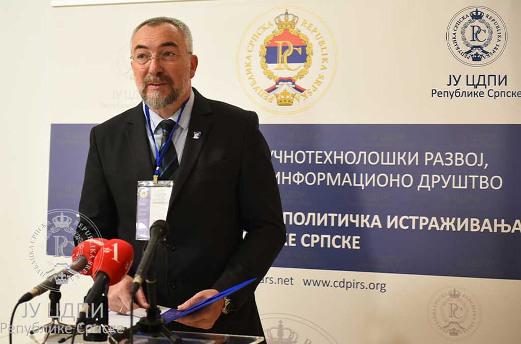 Dušan Pavlović