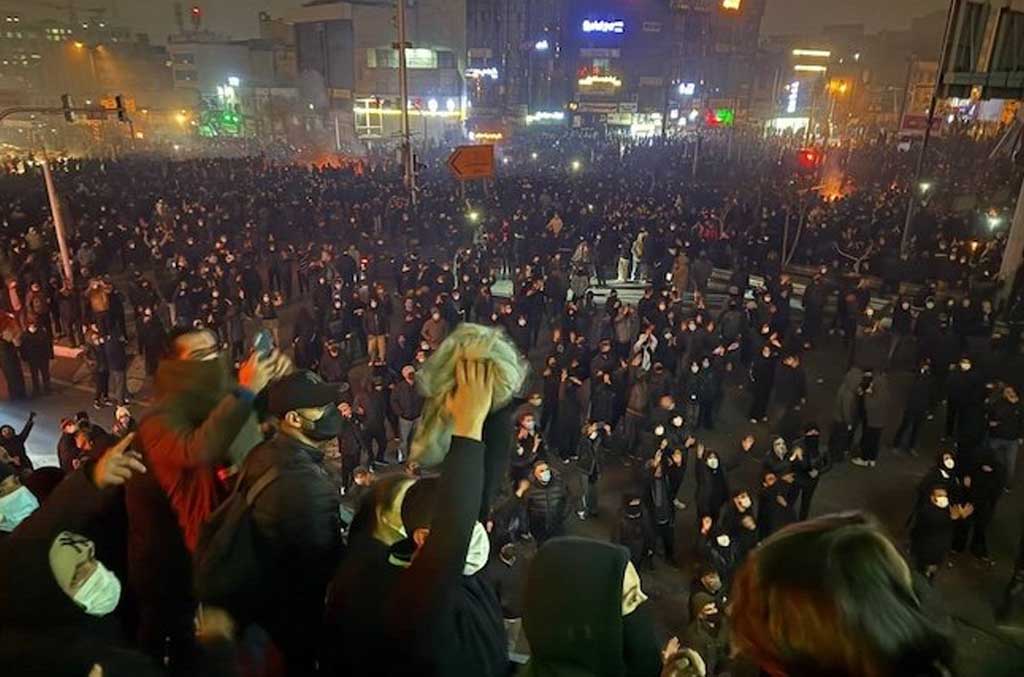 iran Iran : ni chah ni statu quo