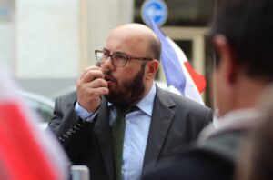 Le sablier et le soldat : itinéraire de Philippe Vardon